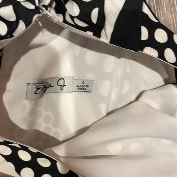 Eliza J geo print halter maxi dress - Picture 2 of 4